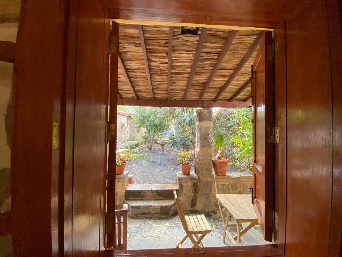 Casa Rural El Drago Guest House Moya  Luaran gambar